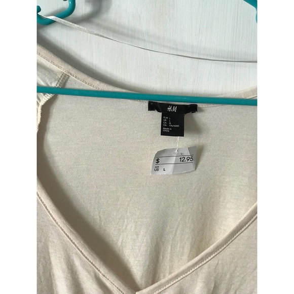 NWT Large H&M Top - Picture 3 of 3
